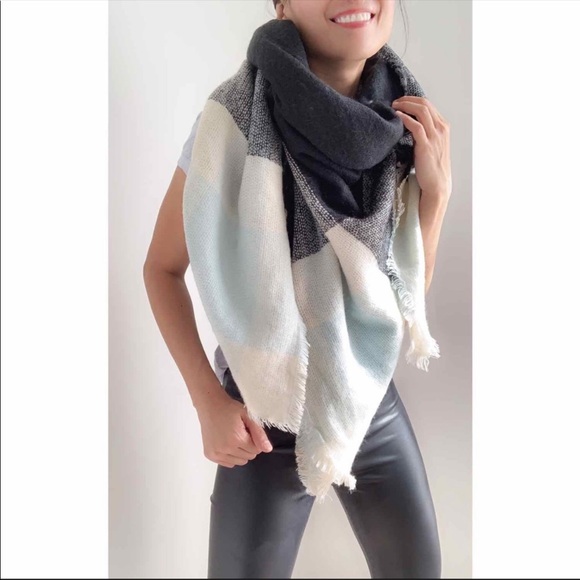 OVERSIZED TARTAN PLAIND WRAP SCARF - MINT GRAY - Picture 6 of 6